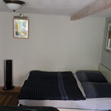 Apartmenthaus Mit Sauna Und Whirlpool Крефельд Экстерьер фото